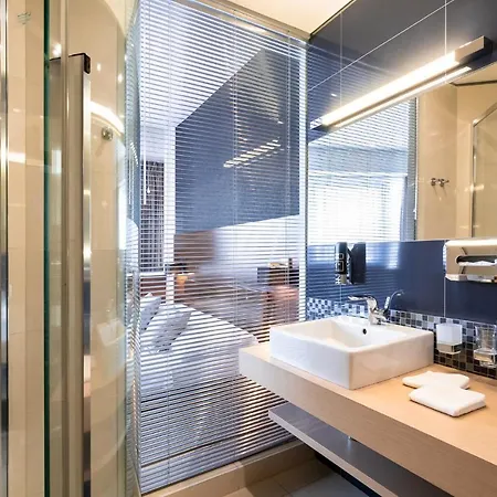 Tempus Club Garni Hotel