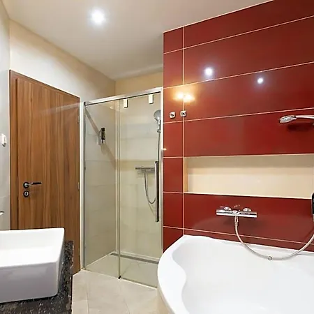 Tempus Club Garni Отель 3*